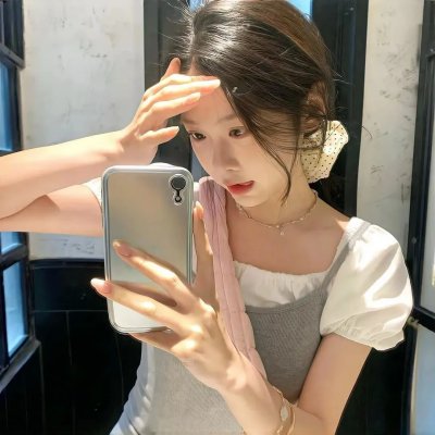 荒江女侠封面